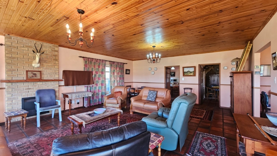 3 Bedroom Property for Sale in Stilbaai Wes Western Cape